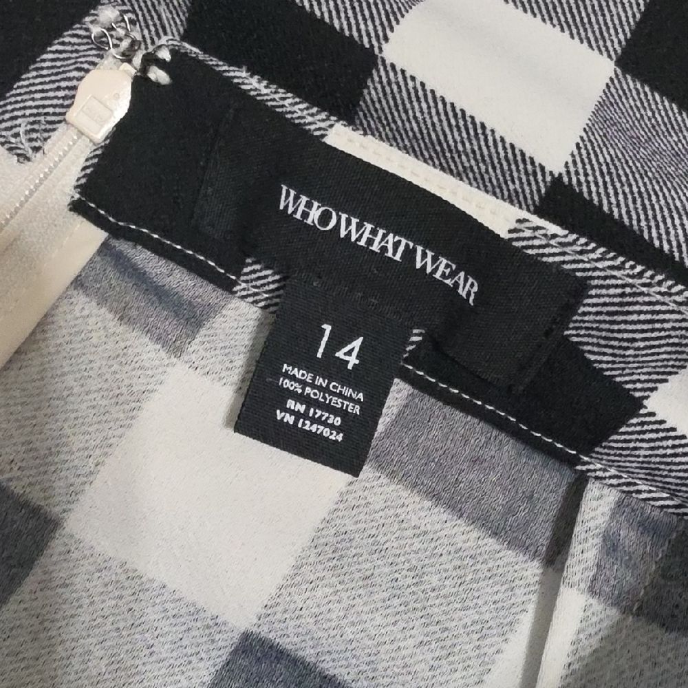 Who What Wear Black and White Gingham Pencil Skirt - Picture 4 of 4